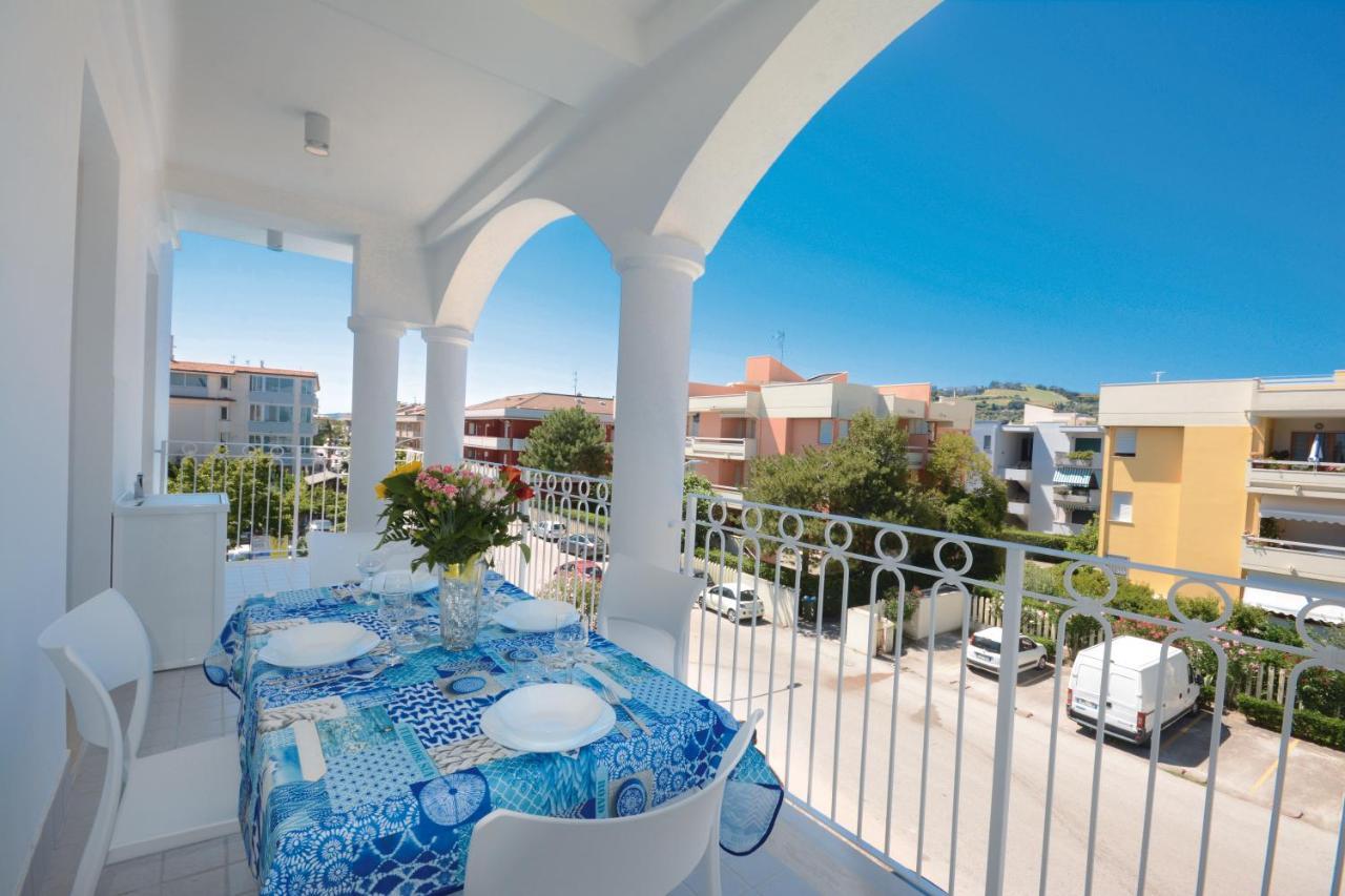 אלבה אדריאטיקה Residence Hotel Alba Palace מראה חיצוני תמונה